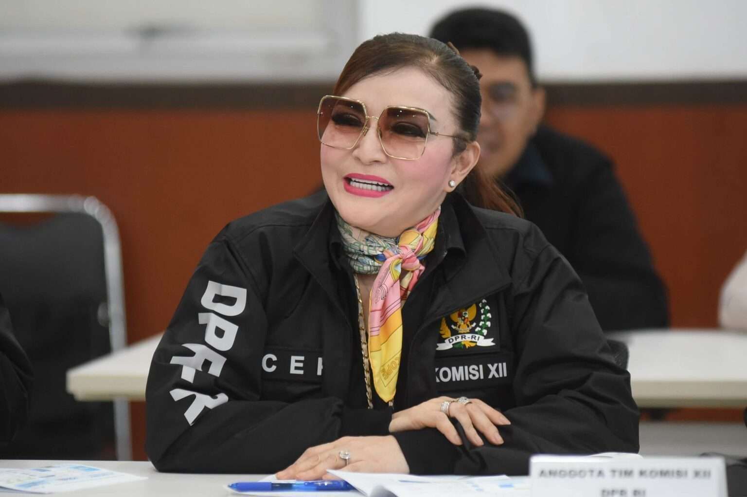 28 Anggota Komisi VI DPR RI Christiany Eugenia Paruntu