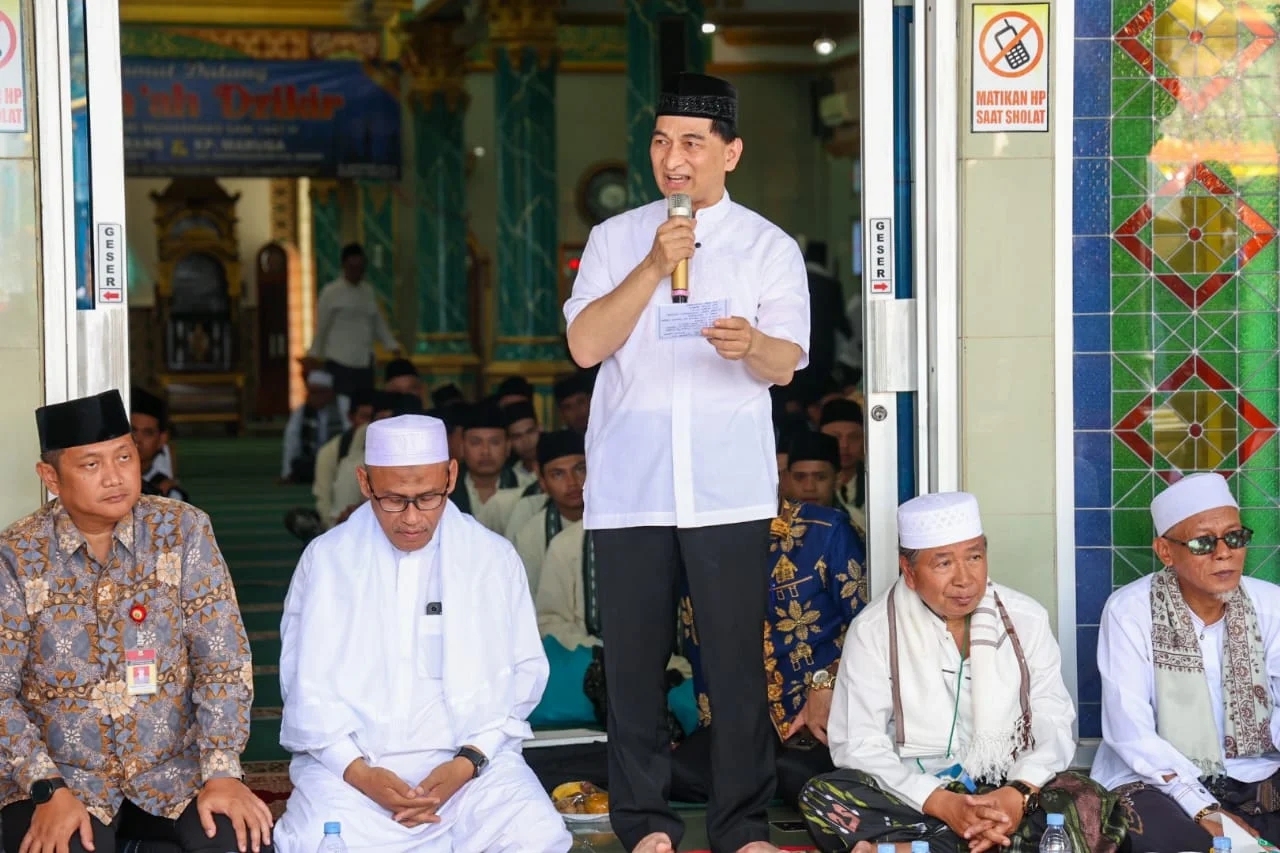 28 istimewa