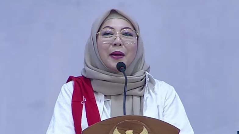 28 Ia menilai anak berkebutuhan khusus membutuhkan dukungan pengajar profesional agar layanan pendidikan benar-benar setara dan berkualitas.