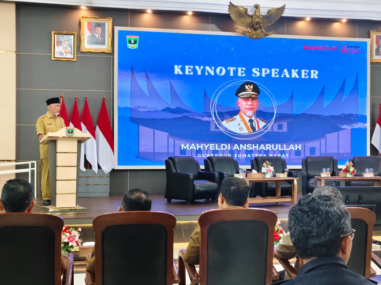 28 Rakor Perekonomian Sumatera Barat 2025, Gubernur: Pertumbuhan Ekonomi Harus Inklusif dan Dirasakan Masyarakat