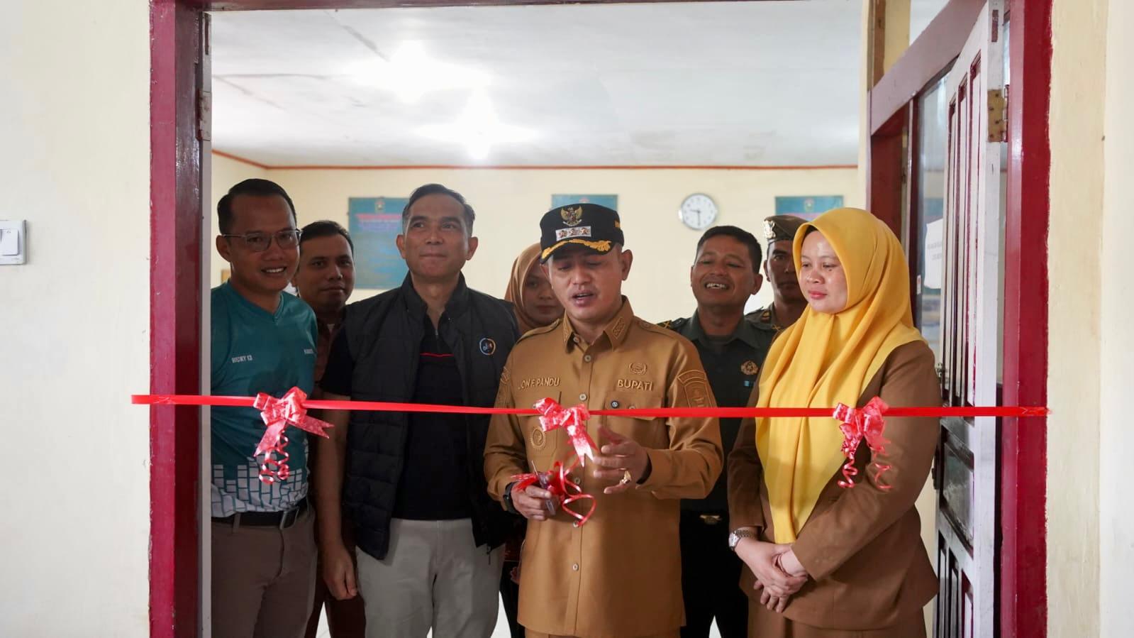 28 Pemerintah Kabupaten Solok di bawah kepemimpinan Bupati Jon Firman Pandu dan Wakil Bupati H. Candra terus memperkuat transformasi pelayanan publik melalui gerakan digitalisasi.