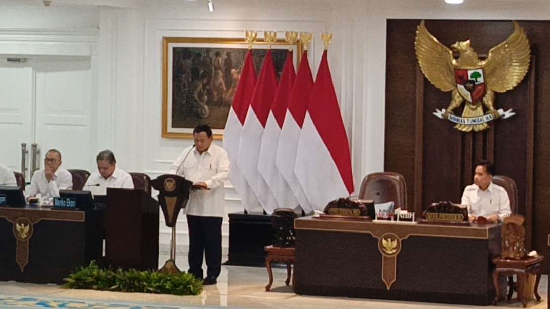 28 Presiden Prabowo Subianto memanggil sejumlah Menteri dan Wakil Menteri ke Istana Kepresidenan, Jakarta, Rabu (22/1/2025). Sebab Kepala Negara akan kembali menggelar sidang kabinet paripurna.