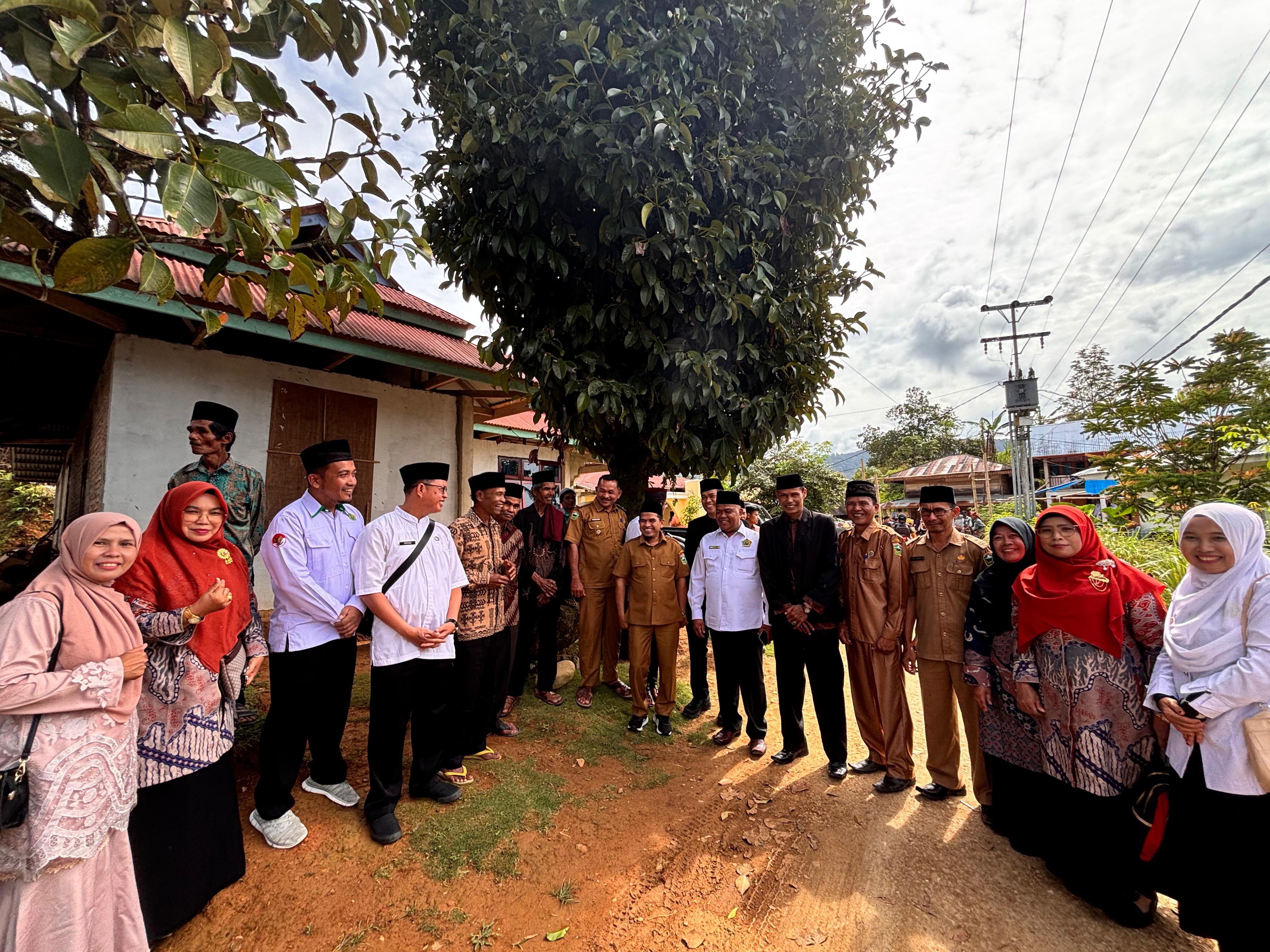 28 Wabup Solok Ajak Masyarakat Sianggai-Anggai Jadikan Pendidikan sebagai Jalan Mengangkat Derajat Hidup