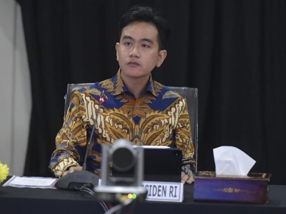 28 Istimewa