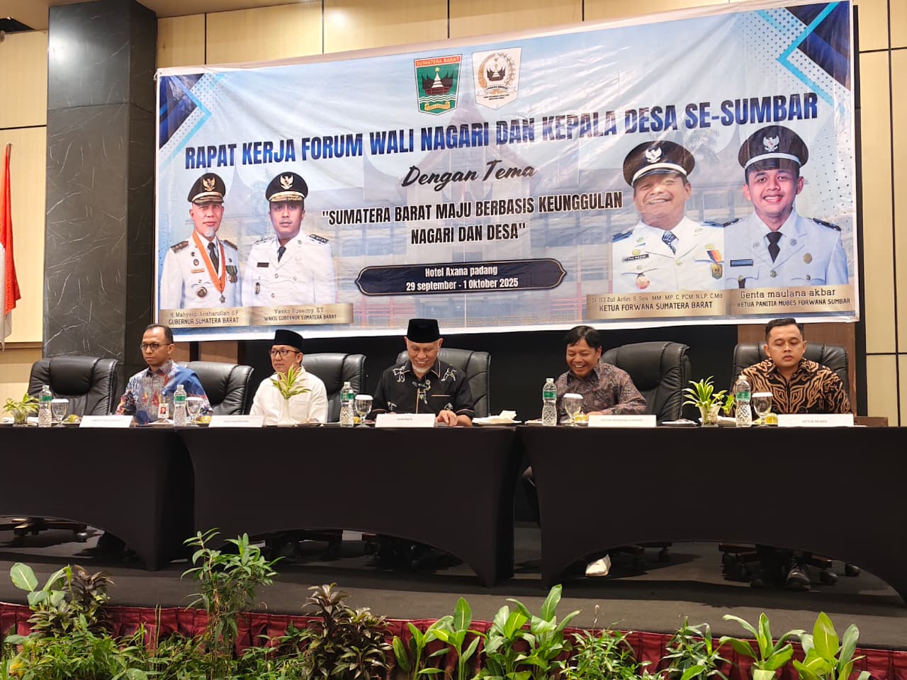 28 Rapat Kerja Forum Wali Nagari dan Kepala Desa se-Sumatera Barat 2025 Resmi Dibuka Gubernur Mahyeldi