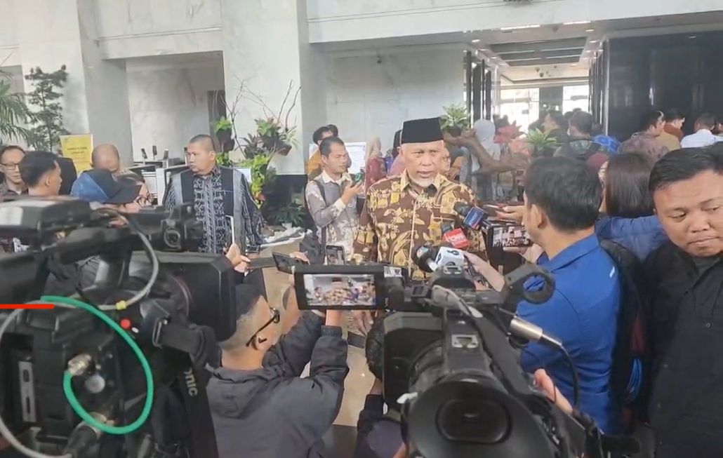 28 Pemprov Sumbar Dorong Pemerintah Pusat Ambil Alih Pembayaran Gaji ASN di Tengah Pengurangan Dana Transfer ke Daerah