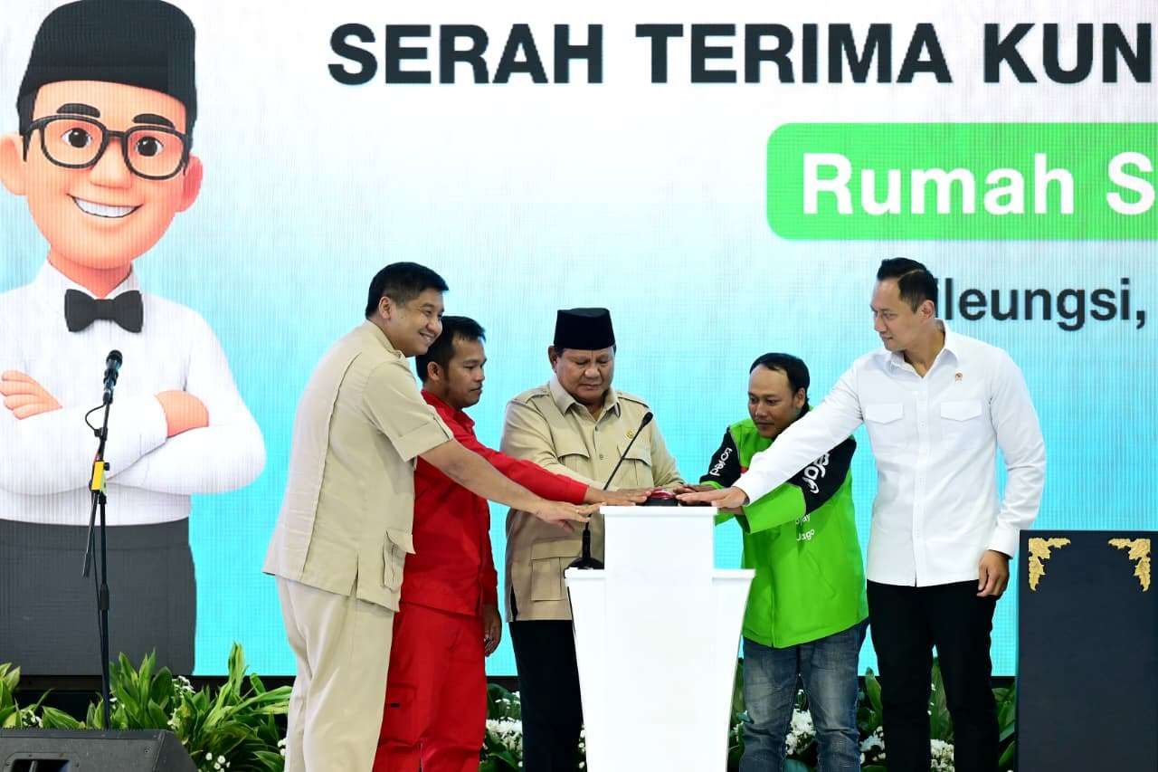 28 Menteri Perumahan dan Kawasan Permukiman (PKP) Maruarar Sirait akan meningkatkan jumlah rumah tidak layak huni yang akan direnovasi pemerintah. Rumah tidak layak huni di Tanah Air mencapai 26, 9 juta unit.
