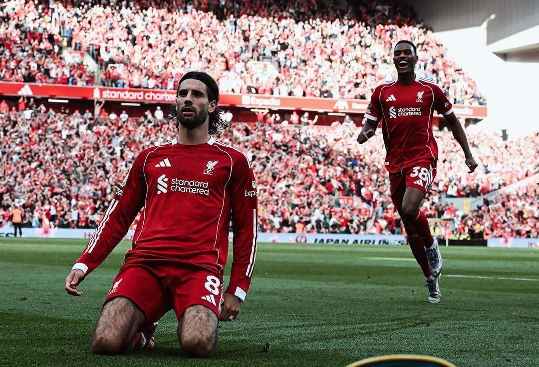 28 Laga Liverpool kontra Arsenal berlangsung di Anfield, Minggu (31/8/2025) malam WIB. Kedua tim bermain intens sejak menit awal.