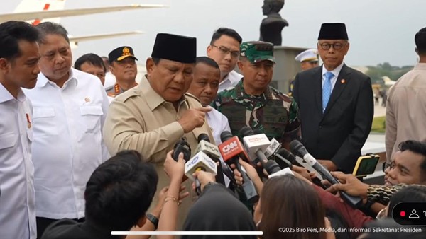 28 Istimewa