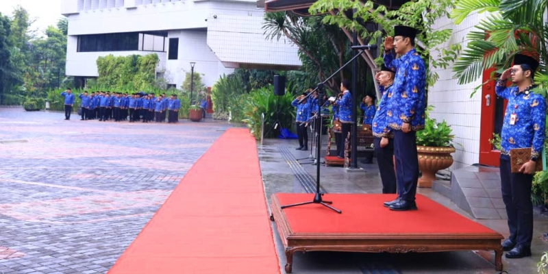 28 Istimewa