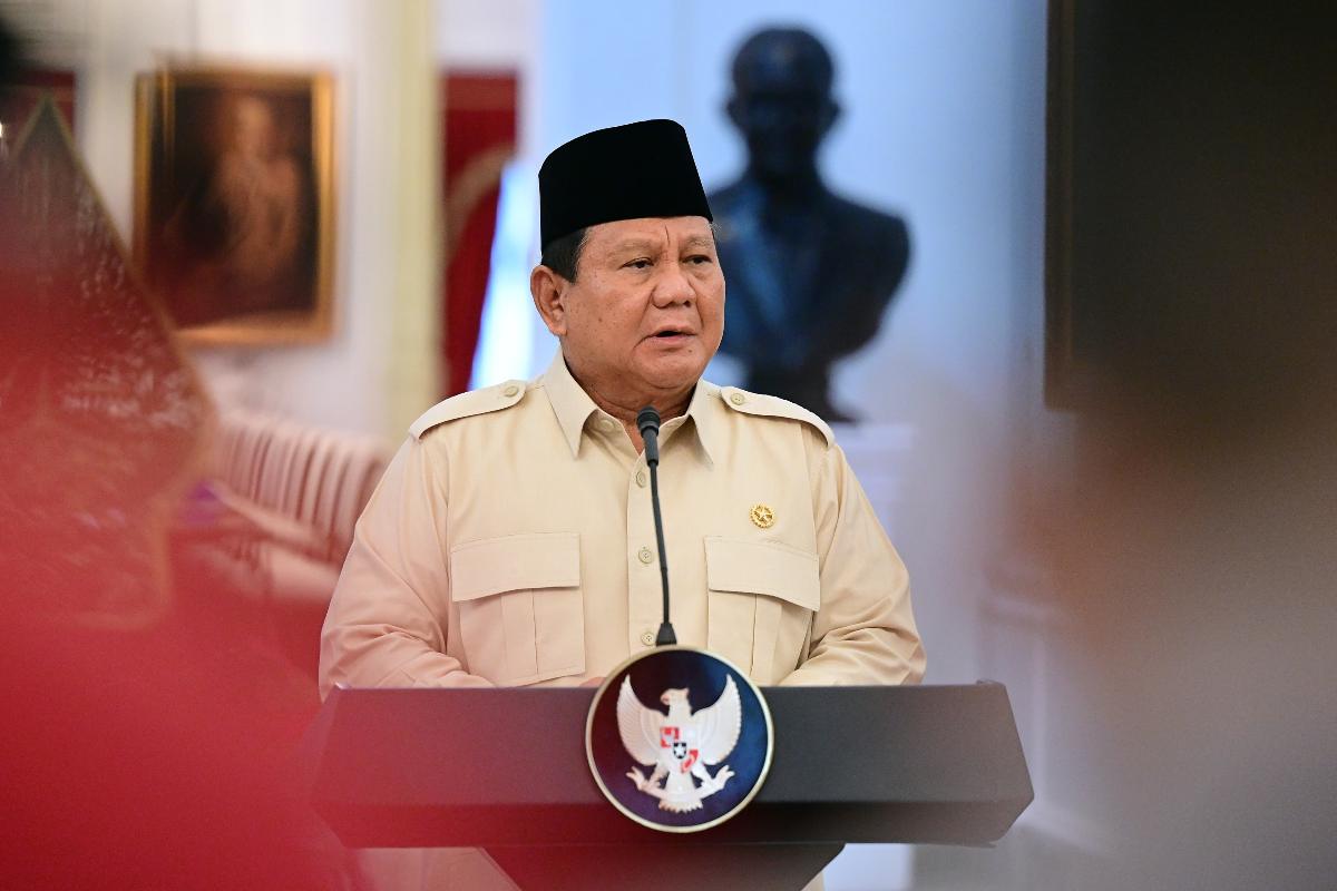 28 Istimewa