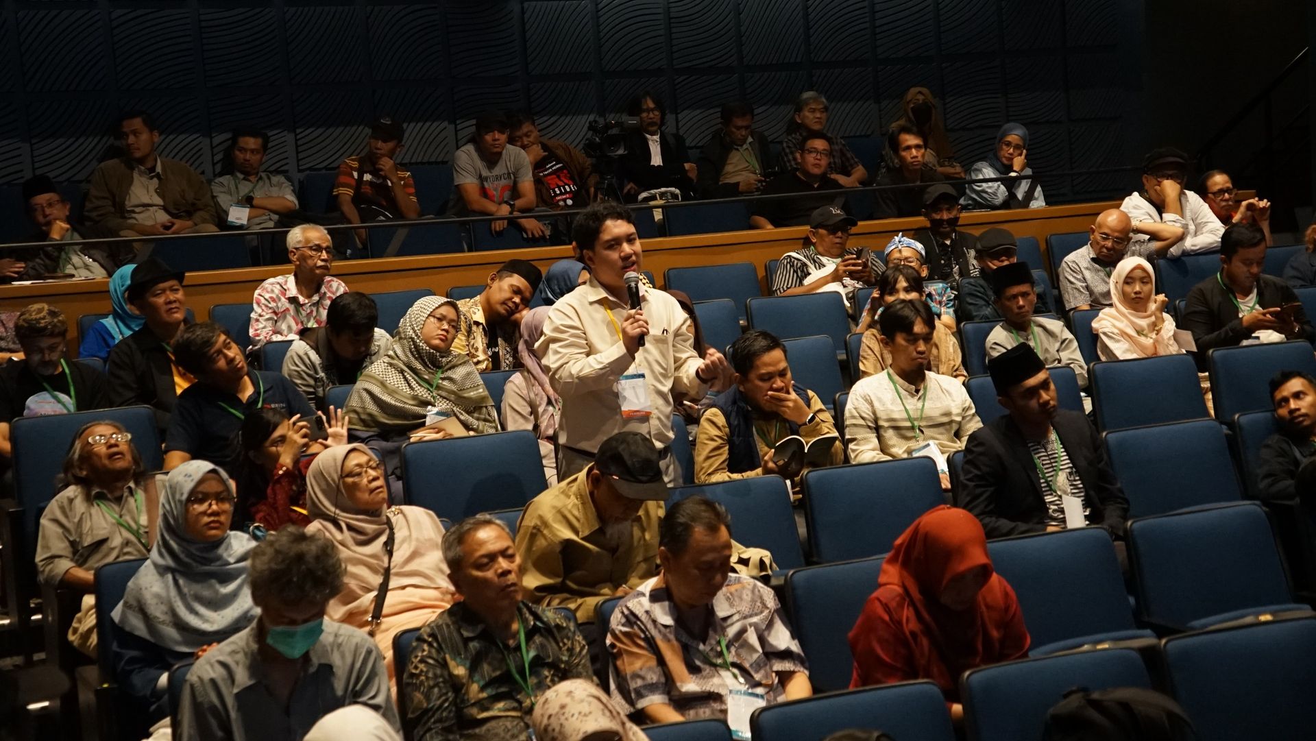 28 Badan Bahasa