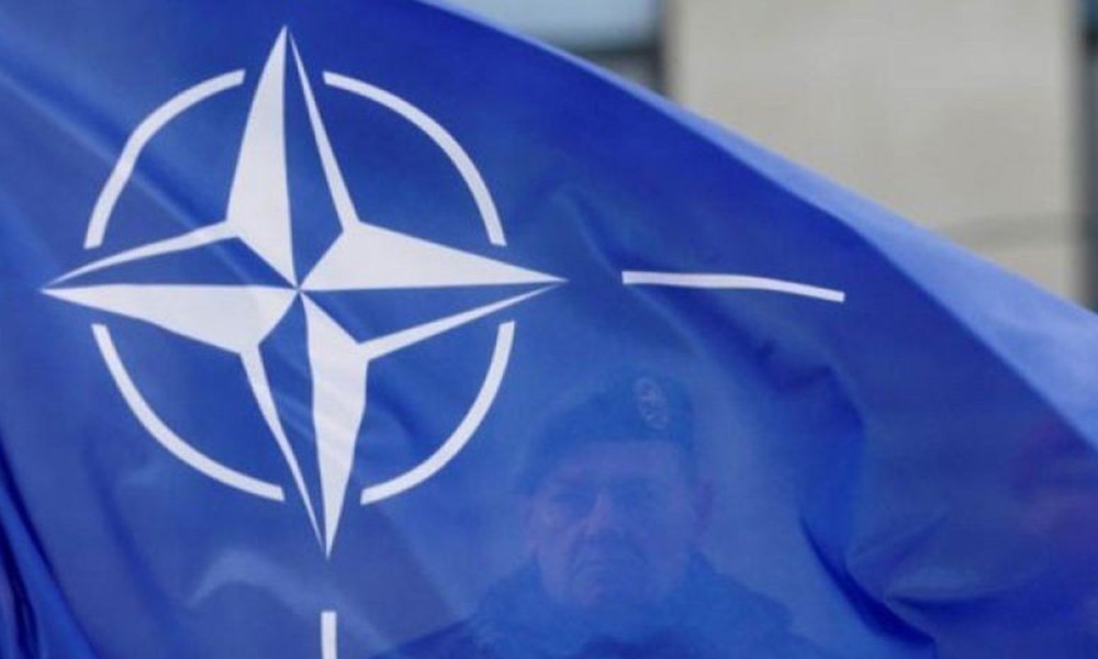 28 Ketua Komite Militer NATO Laksamana Giuseppe Cavo Dragone, Sabtu (27/9), berjanji akan memberikan respons yang “tegas” dan “proporsional” terhadap setiap ancaman menyusul serangan pesawat nirawak baru-baru ini di beberapa negara.