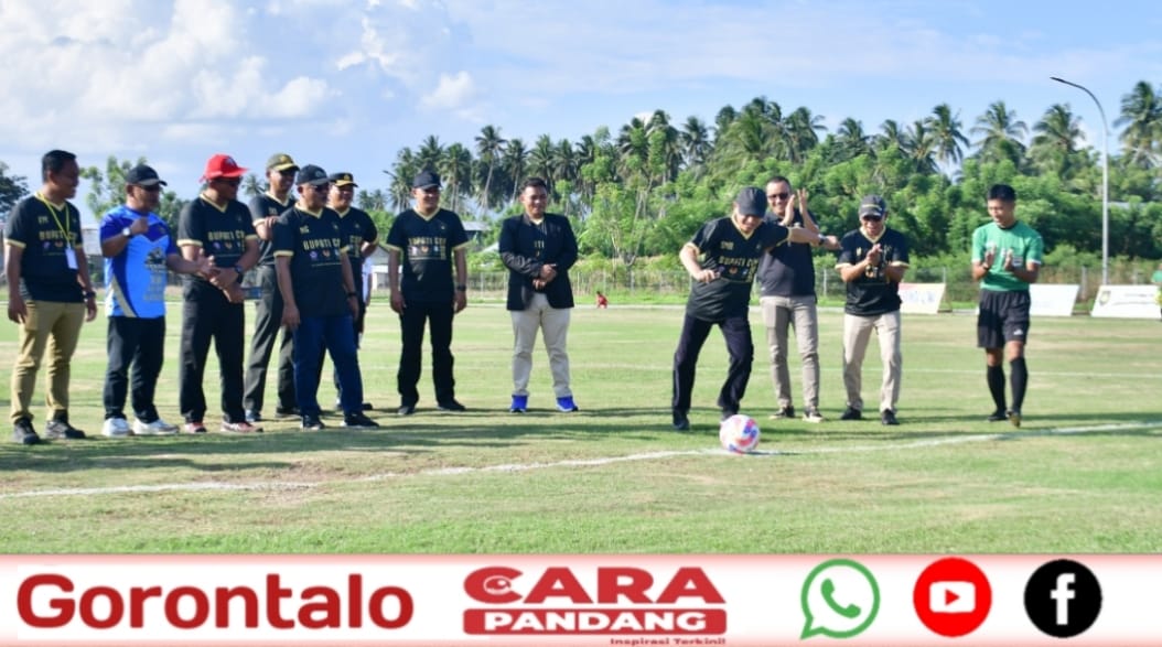 28 Turnamen Sepakbola Bupati Cup 2025 Resmi Dibuka Bupati Saipul